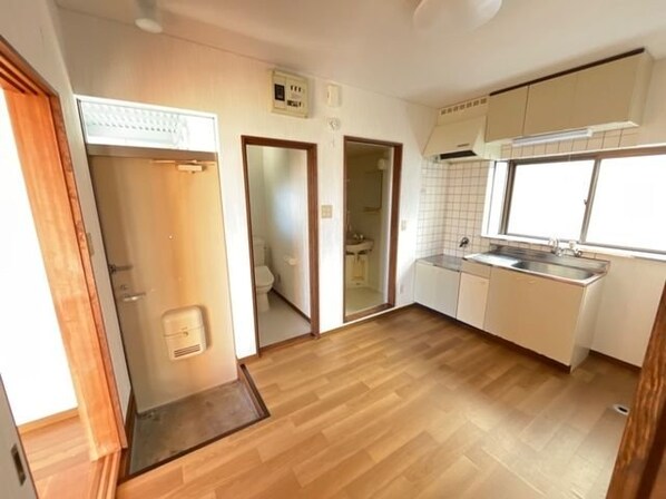 ブロンズバレーAの物件内観写真